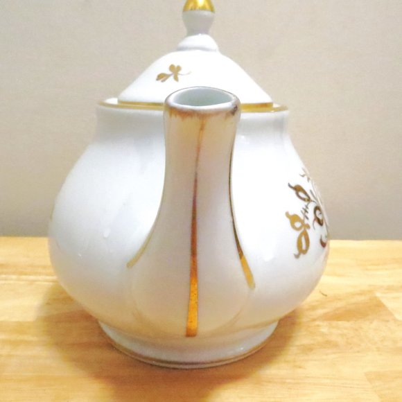 Vintage Birks Teapot 4 Cup Gold Roses White Porcelain Made in France - Picture 3 of 14